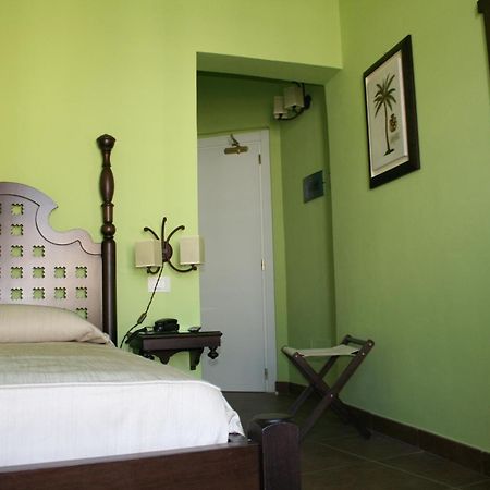 Hotel Dei Coloniali Syracuse Buitenkant foto